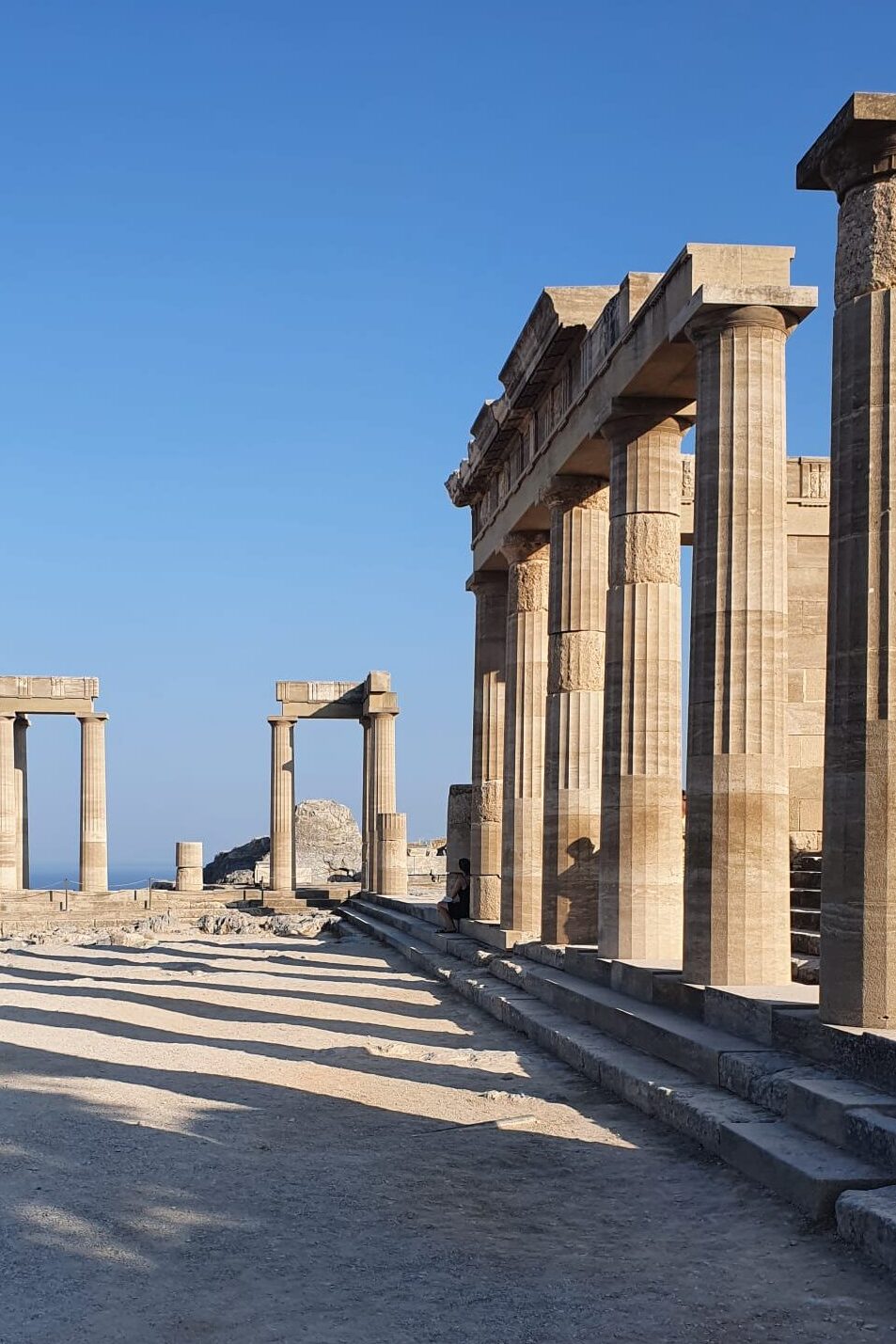Het oude heiligdom van Lindos: de mooiste Akropolis op het eiland Rhodos