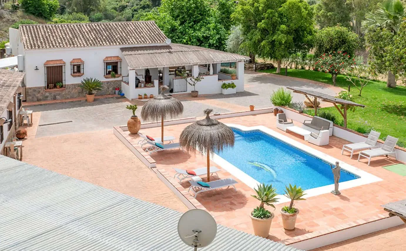 Zwembad van finca Las Hierbas in Andalusië / kleinschalige hotels