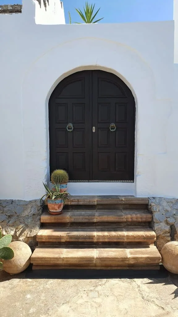 Straatje in Koskinou / kleinschalige hotels